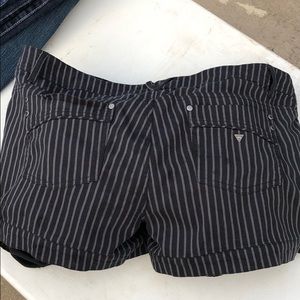 Women’s Guess Shorts size 34
